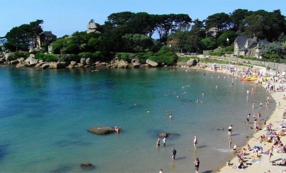 Appartement A Cote Du Port De Ploumanac'H Perros-Guirec Bagian luar foto