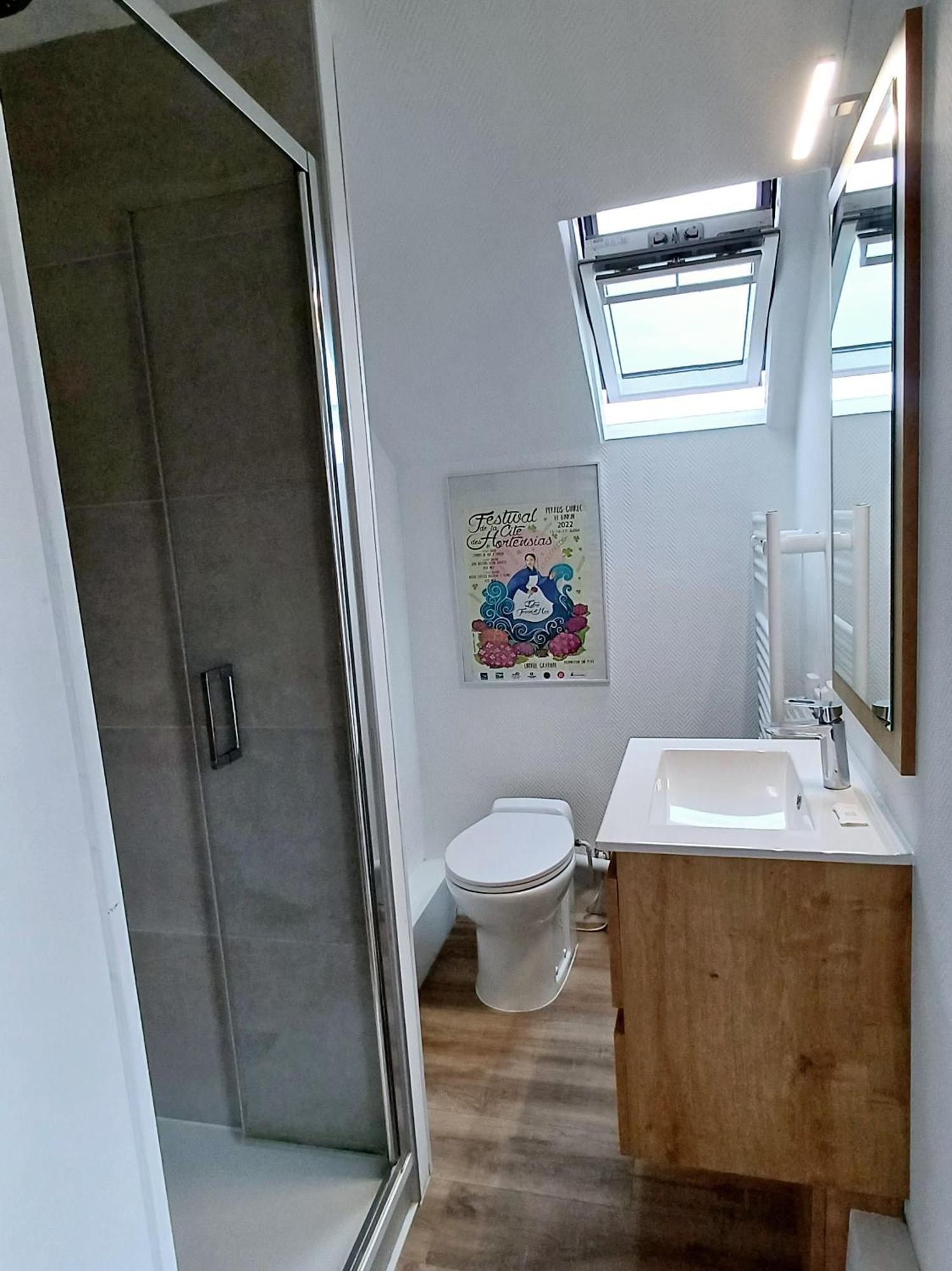 Appartement A Cote Du Port De Ploumanac'H Perros-Guirec Bagian luar foto