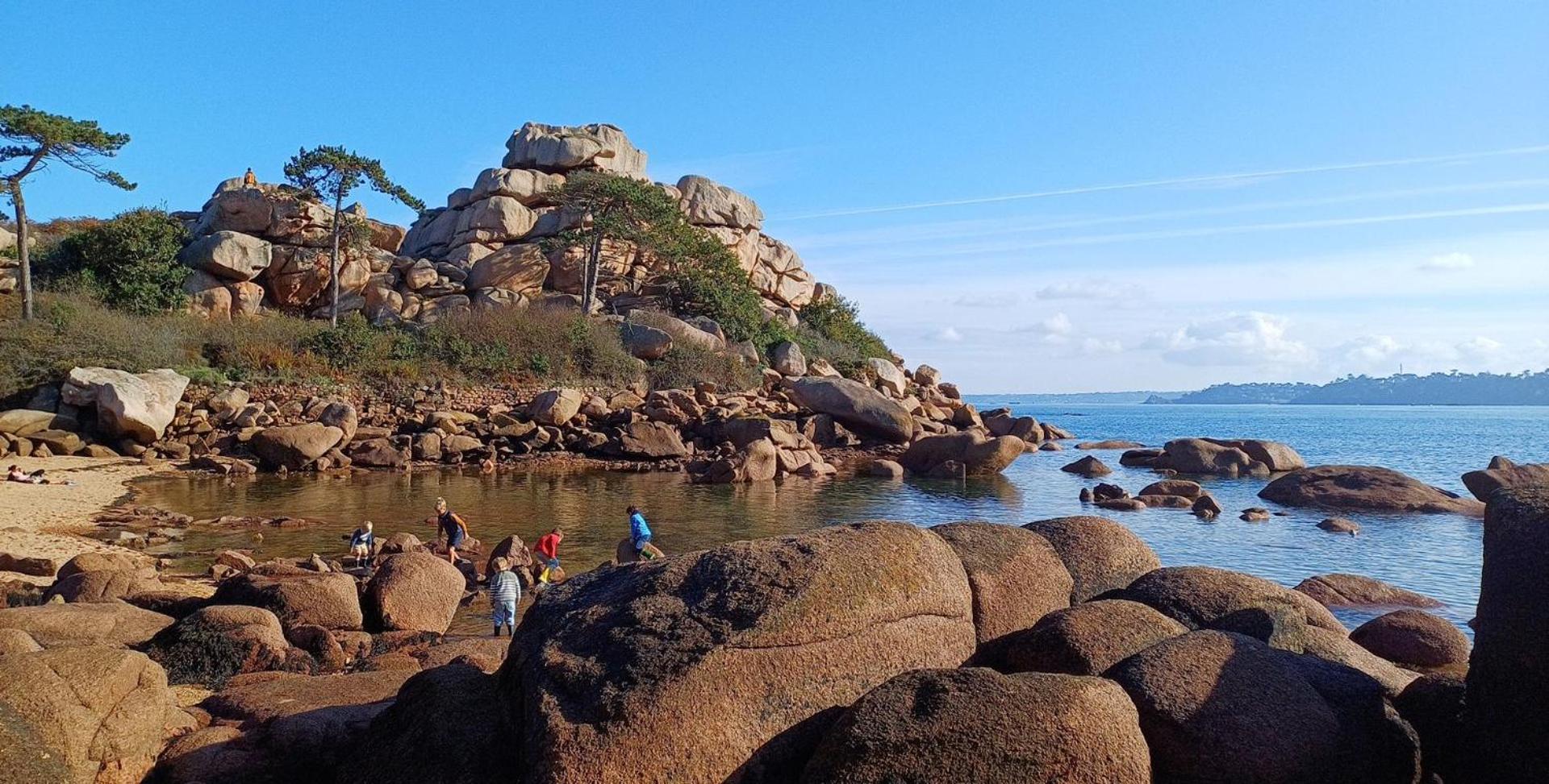 Appartement A Cote Du Port De Ploumanac'H Perros-Guirec Bagian luar foto